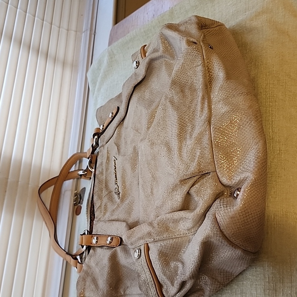 B MAKOWSKY HANDBAG